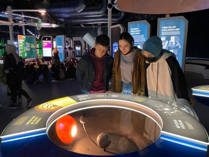 Fen Bilgisi Öğretmen Adayları Derslerini Guhem’de İşledi