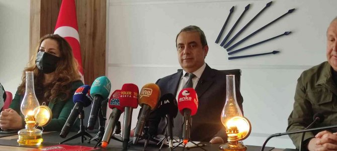 Chp İ̇l Başkanlığı 2 Faturayı Ödemedi, Elektriği Kesildi