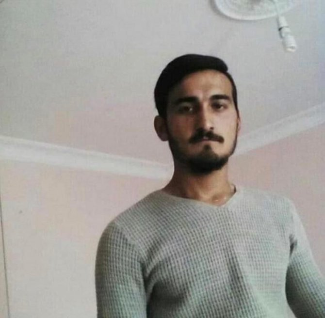 Kız Arkadaşını Silahla Vurduktan Sonra İntihara Teşebbüs Eden Şahıs Hayatını Kaybetti