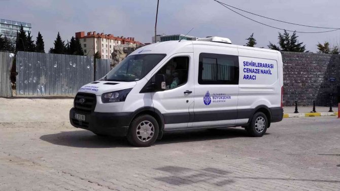 Sokak Ortasında Vurulan Genç Kızın Cenazesi Adli Tıp Kurumu’ndan Alındı
