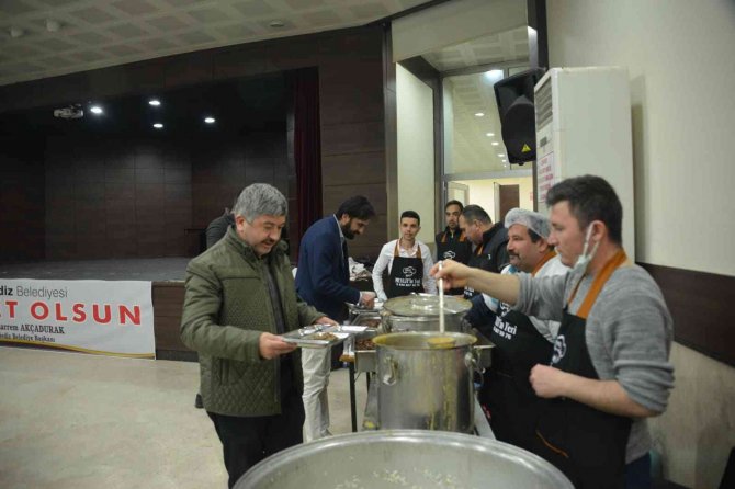 Gediz Belediyesi’nden İftar Çadırı