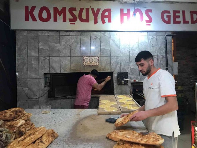 Iğdır’da Ramazan Pidesi Mesaisi Başladı