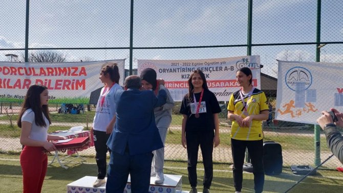 Oryantiringde Sivas’a 5 Madalya