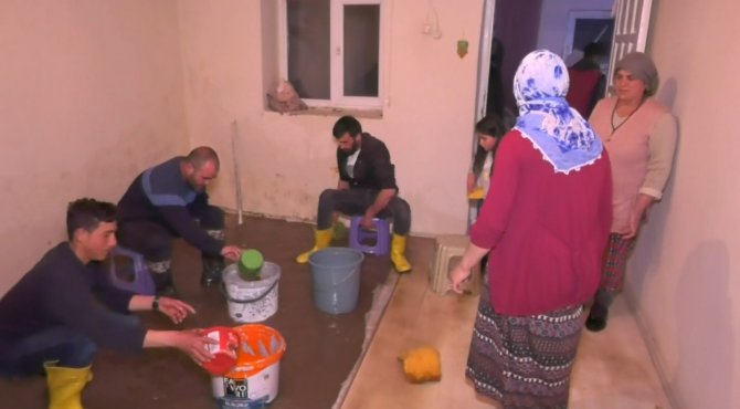 Kars Çayı Taştı, Evlere Su Bastı