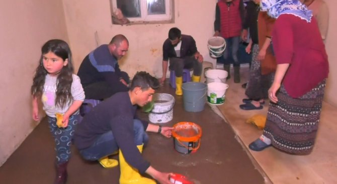 Kars Çayı Taştı, Evlere Su Bastı