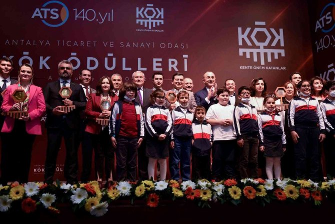 Antalya Bilim Merkezi’ne ‘Bilim Dalı Ödülü’