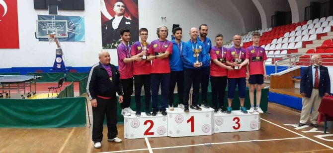 Söke Belediyespor Masa Tenisi’nde Sezonu 9 Kupayla Kapattı