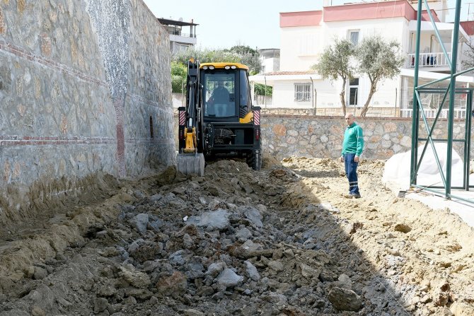Kuşadası Doğa Tokuçoğlu’ Parkına Yakında Kavuşacak