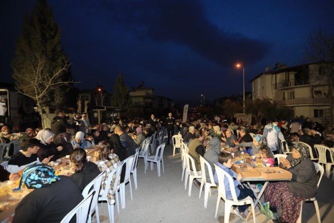 Binlerce Vatandaş Pamukkale’nin İftar Sofrasında Buluştu