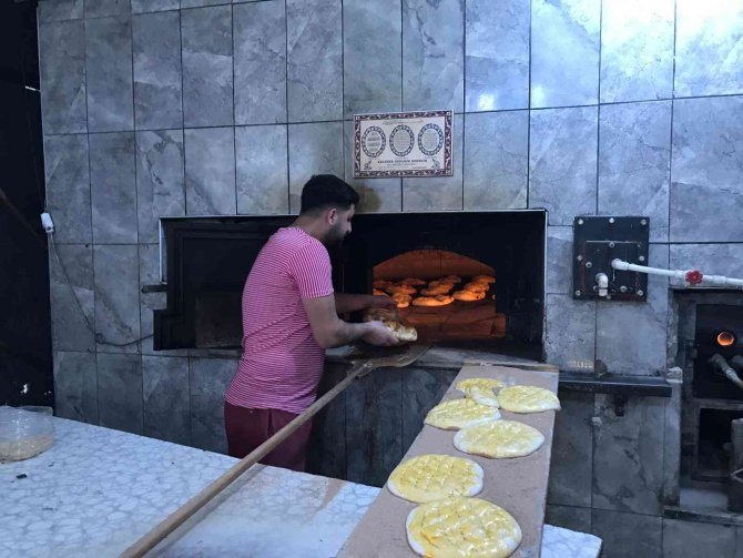 Iğdır’da Ramazan Pidesi Mesaisi Başladı