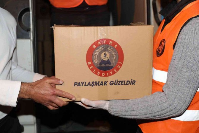 Bafra Belediyesi’nden 5 Bin Yardım Kolisi