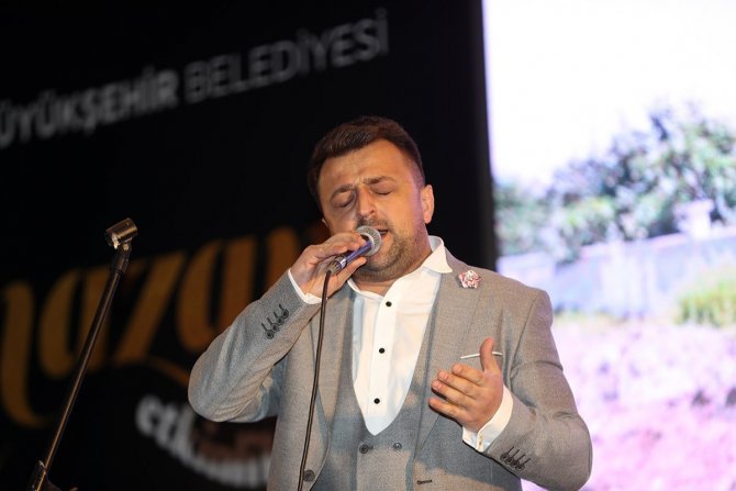 Tarık Genç Sevenleriyle Buluştu