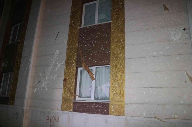 1 Kişinin Ağır Yaralandığı Patlamaya Doğalgaz Neden Oldu, Patlama Anı Kamerada