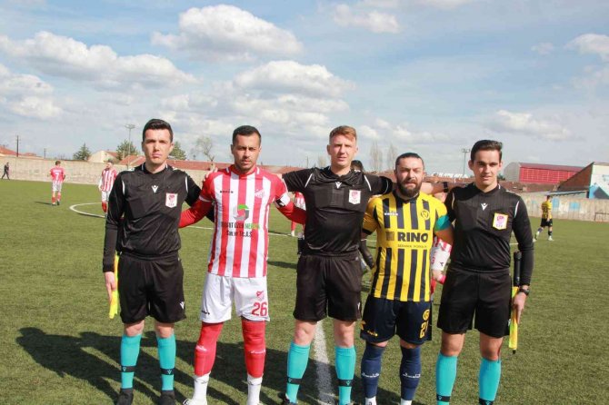 Söğütspor İle Bilecikspor Golsüz Berabere Kaldı