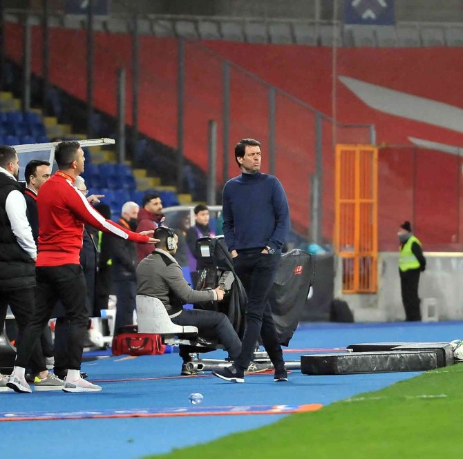 Spor Toto Süper Lig: Başakşehir: 1 - Yeni Malatyaspor: 0 (Maç Sonucu)