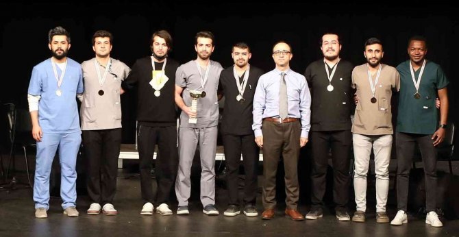 Gaün’de 14 Mart Tıp Bayramı Turnuvası