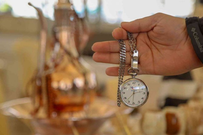 Antika Pazarı, Uşak’ta Aşevi İçin Kuruldu