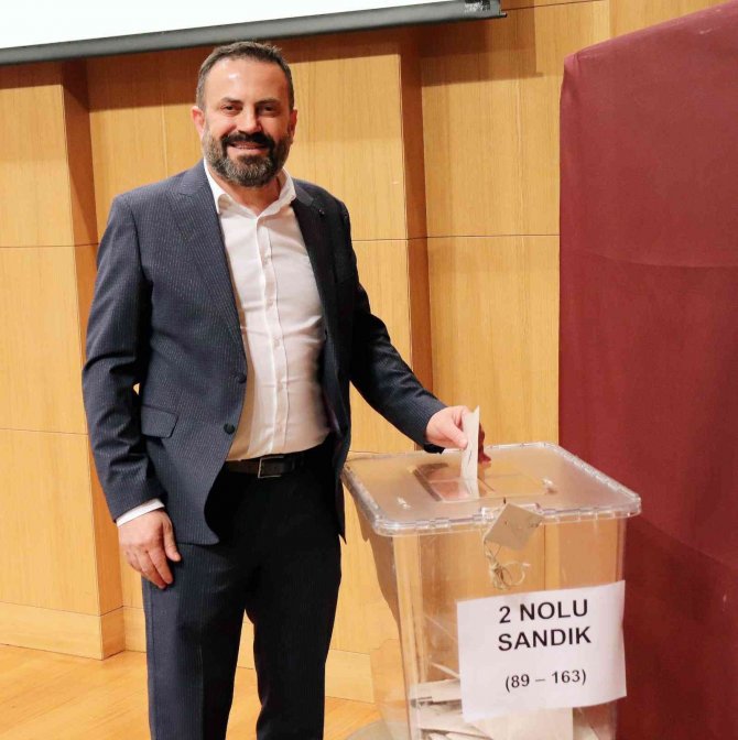 Ashi̇b’in Yeni Başkanı Yüksel Akgöl