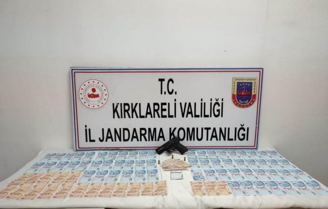 Kırklareli’nde Durdurulan Otomobilde Sahte Para Ele Geçirildi