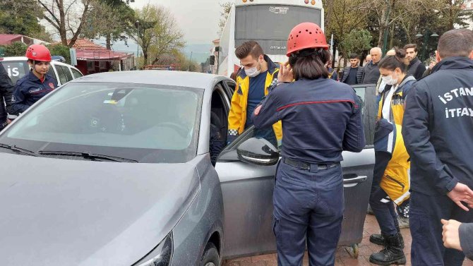 Polis Ve Sağlık Ekiplerinin Alkollü Sürücüyle Sınavı