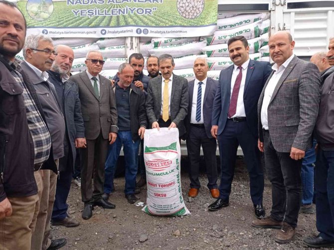 Çiftçilere Nohut Tohumu Desteği̇