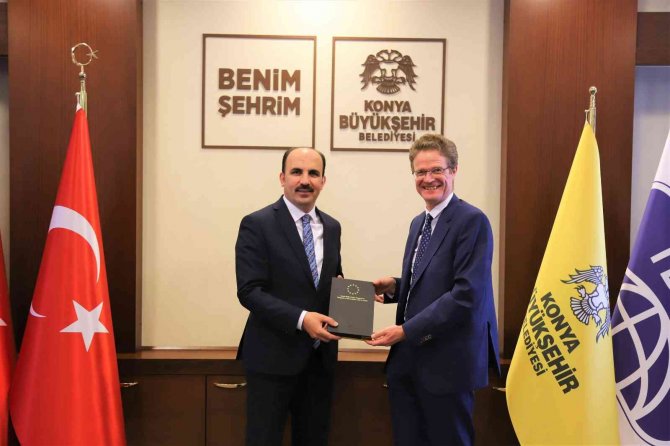 Başkan Altay Diplomatik Misafirleri Ağırladı