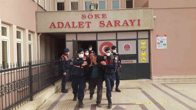 Karısını Pompalı Tüfekle Vurdu