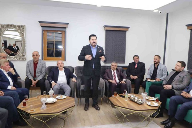 Başkan Sayan, “Dünya Ağrılılar Günü” Dolayısıyla Stk Temsilcileriyle Bir Araya Geldi