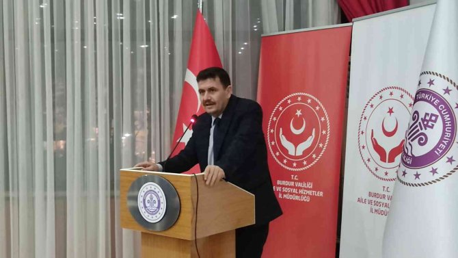 Burdurlu Şehit Ve Gazi Yakınları Valilik Tarafından Verilen İftarda Buluştu