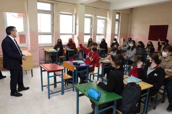 Öğrencilerle Soru Cevap Etkinliği