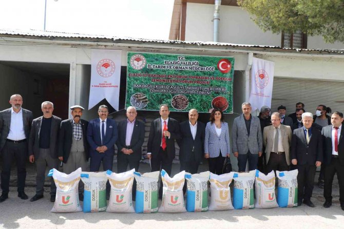 Elazığ’da Çiftçilere Tohum Desteği Sağlandı