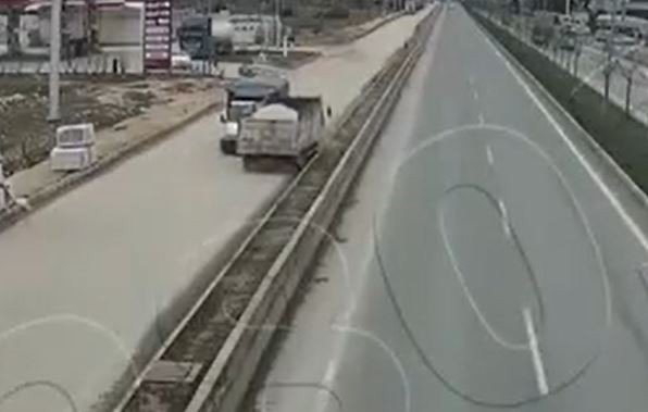 Gaziantep’te Son Bir Haftadaki 25 Trafik Kazası Kameralarda