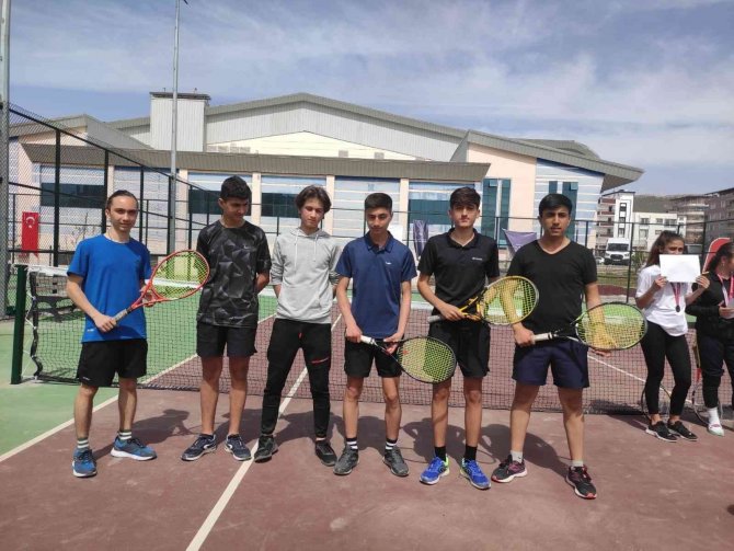 Tatvanlı Sporculardan Büyük Başarı