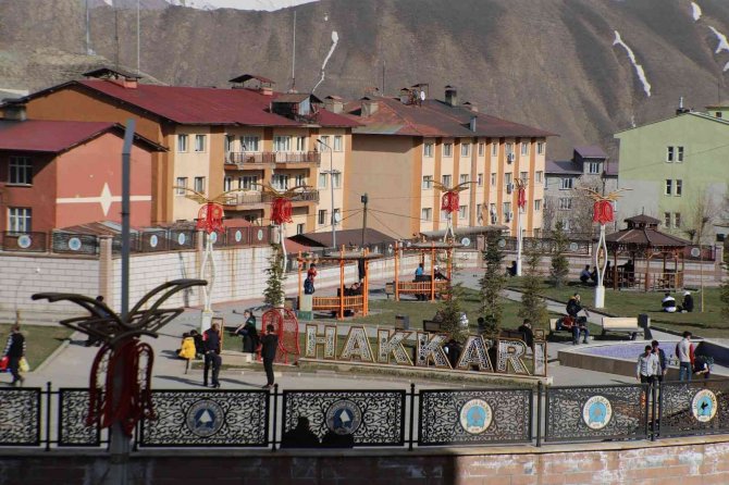 Hakkari’de Ramazan Geceleri Huzur İçinde Geçiyor