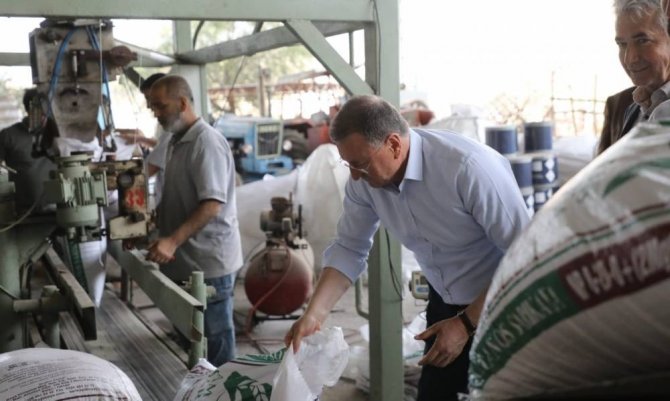 Büşükşehir’den Çiftçiye Düşük Fiyatlı Gübre