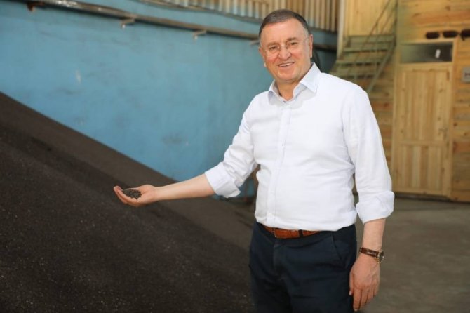 Büşükşehir’den Çiftçiye Düşük Fiyatlı Gübre