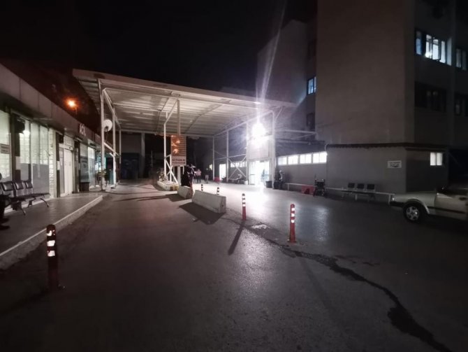 İ̇zmir’de Arkadaşını Bıçaklayarak Öldüren Cinayet Şüphelisi Tutuklandı