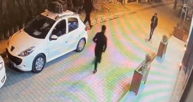 Van’daki Kapkaç Ve Hırsızlık Olayı Kameralara Takıldı