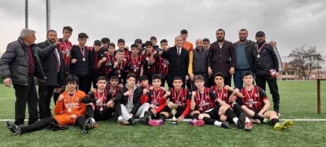 5000 Evlerspor Namağlup Şampiyon