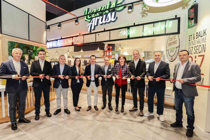 "Ayda 300 Bin Kişiye Yiyeceğin Doğrusunu Ulaştırmaya Gayret Ediyoruz"