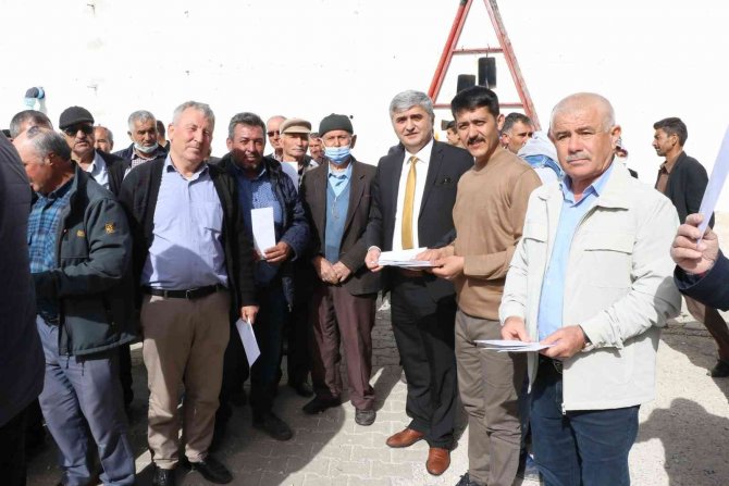 Manisa’da Üreticilere Gübre Dağıtımına Başlandı