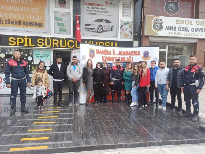 Manisa’da Sürücü Adaylarına Son Ders Jandarmadan