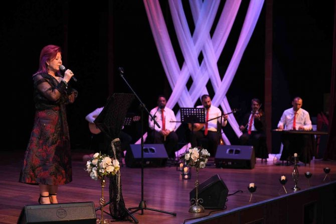 Mersin’de ’Şiir Günü’ Etkinliği