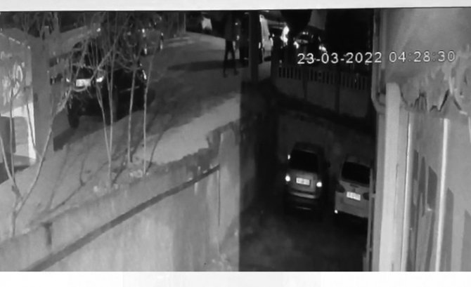 Çalıntı Motosikletleri Parçalayıp Satan Çete Güvenlik Kameralarından Yakayı Ele Verdi