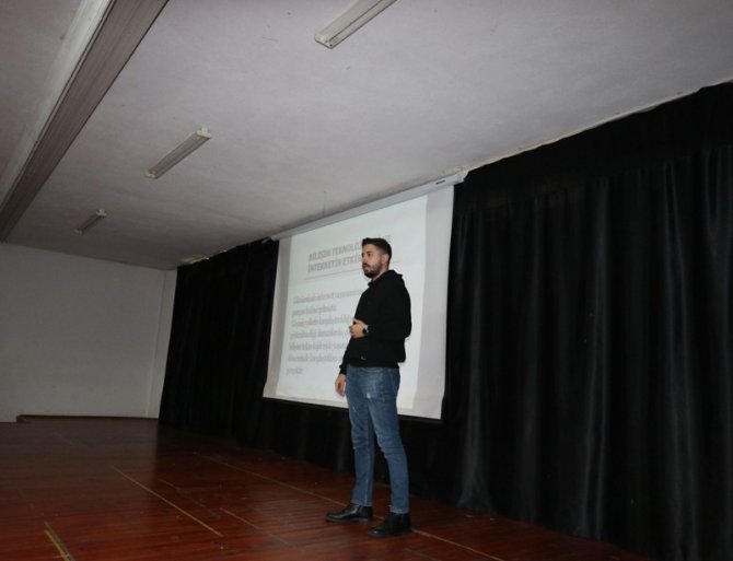 Rize’de Miniklere “Teknoloji Bağımlılığı” Eğitimi