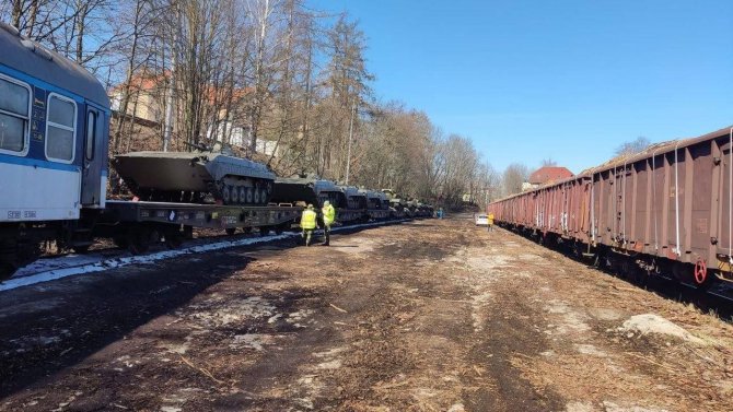 Çekya’dan Ukrayna’ya Tank Desteği