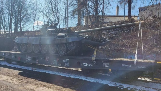 Çekya’dan Ukrayna’ya Tank Desteği