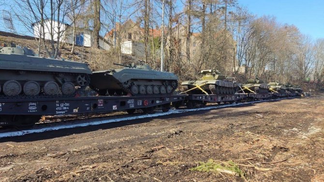 Çekya’dan Ukrayna’ya Tank Desteği