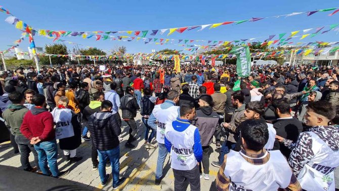 Bodrum’da Terör Örgütü Lehine Slogan Atan 6 Kişi Gözaltına Alındı