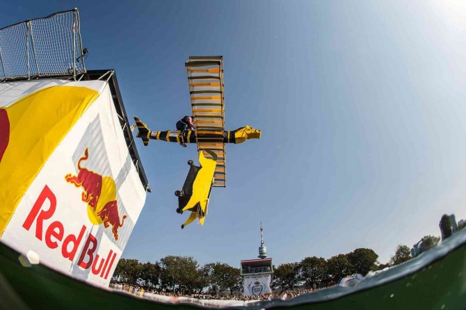 Red Bull Uçuş Günü İçin Uçuş Aracı Tasarlama Atölyesi Kuruluyor